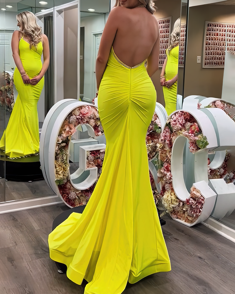 Solid color backless sexy dress