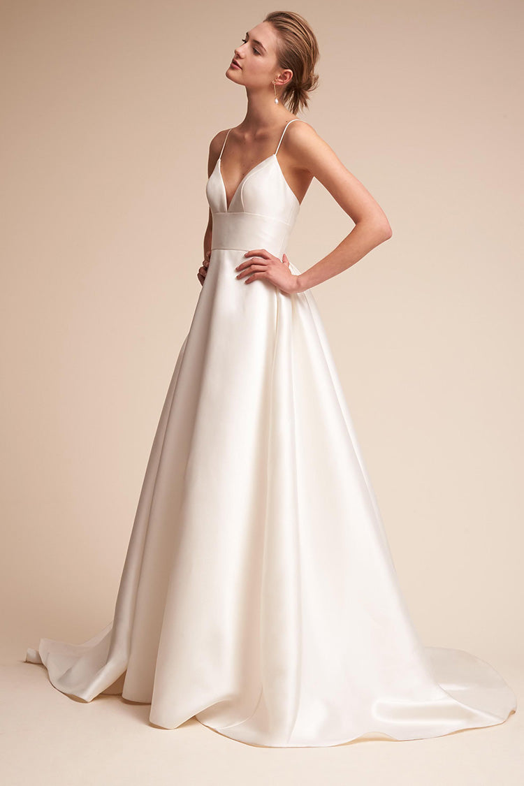 Vintage Deep V Pocketed Satin A-Line Maxi Wedding Dress - White